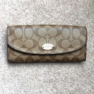 Cute Coach wallet